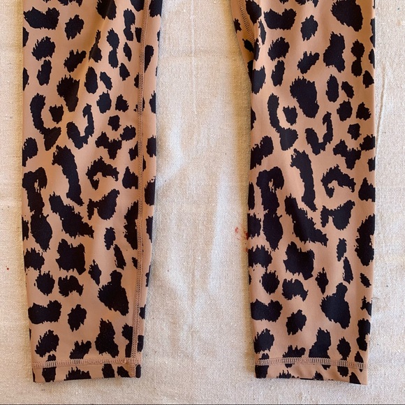 All Fenix Cheetah Print Yoga Leggings - size small - Picture 7 of 12
